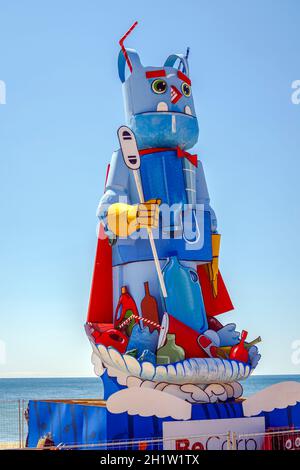 Badalona Espagne - 10 mai 2019: Festes de Maig - Badalona pendant la nuit du festival de Saint Anastasi de mai.La combustion traditionnelle de Dimoni depuis 1940 Banque D'Images