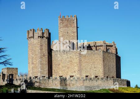 Le château de Xavier construit au Xe siècle en est un Des principales icônes restantes du Royaume de Navarre Et maison ancienne maison de Saint François Xavier Banque D'Images