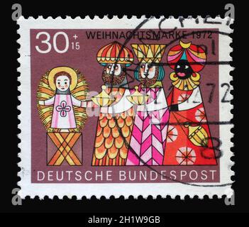 Un timbre imprimé en Allemagne représente les trois Sages et l'enfant, Noël, vers 1972 Banque D'Images