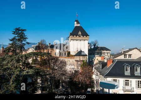 FRANCE.SAVOIE (73).CHAMBÉRY.LA TOUR DU CHÂTEAU DES DUCS DE SAVOIE Banque D'Images