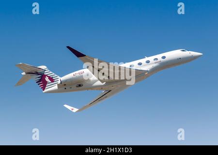 Hong Kong, Chine - 20 septembre 2019 : avion G650ER de l'Executive Gulfstream du Qatar à l'aéroport de Hong Kong (HKG) en Chine. Banque D'Images