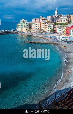 Vue sur l'ancien village de Bogliasco, sur la Riviera italienne Banque D'Images