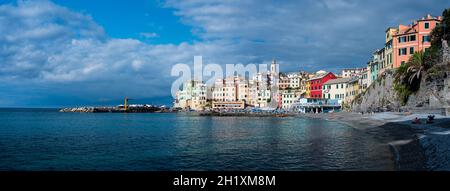 Vue sur l'ancien village de Bogliasco, sur la Riviera italienne Banque D'Images