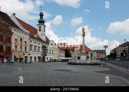 L'hôtel de ville de Maribor, situé sur la place principale de cette importante ville slovène. Banque D'Images