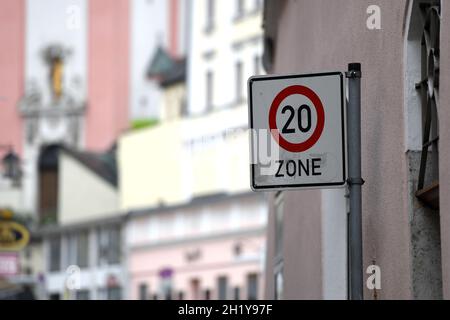 20 km/h Begegnungszone à Passau, Bayern, Deutschland, Europa - 20 km/h zone de rencontre à Passau, Bavière, Allemagne, Europe Banque D'Images