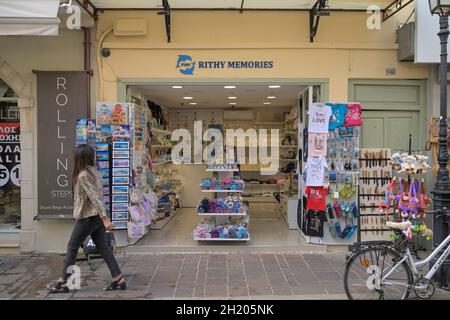 Einkaufsstraße Arkadiou, Rethymno, Kreta, Griechenland Banque D'Images