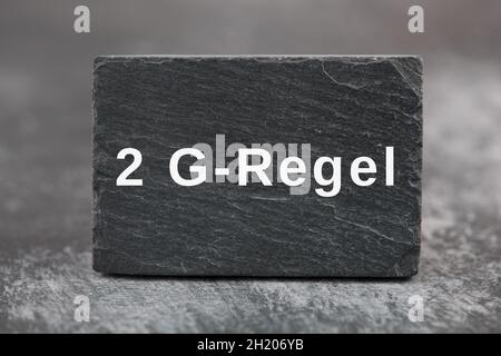Nouveau 2G Covid 19 règles en Allemagne, entrée juste pour les personnes vacées, récupérées Banque D'Images