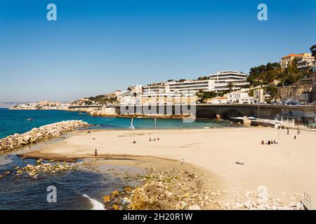 Marseille, France ; 30 mars 2011 : petite plage. Banque D'Images