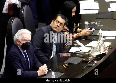 Non exclusif : le président de la Chambre des députés mexicaine, Sergio Gutierrez, et le président du Tribunal électoral de la magistrature de la Banque D'Images