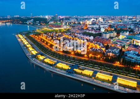 Paysage urbain de Kazan en soirée Banque D'Images