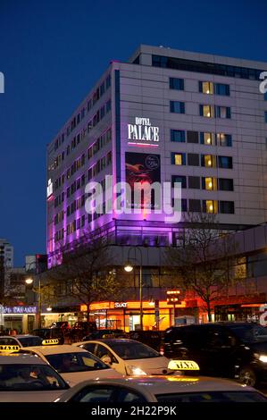 Hotel Palace, Budaapester Strasse, Charlottenburg, Berlin, Allemagne Banque D'Images