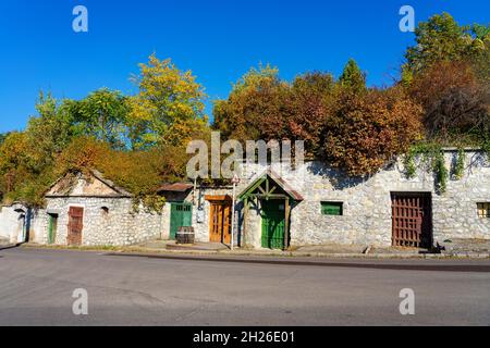 Anciennes caves à vin à Eger Szepasszonyvolgy Hongrie Banque D'Images