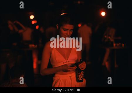 Quelques photos reflètent la vie nocturne de Damas - Syrie après la guerre 2021 Banque D'Images