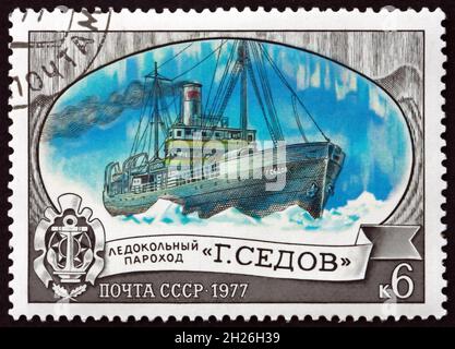 RUSSIE - VERS 1977 : un timbre imprimé en Russie montre Georgiy Sedov, Icebreaker, vers 1977 Banque D'Images