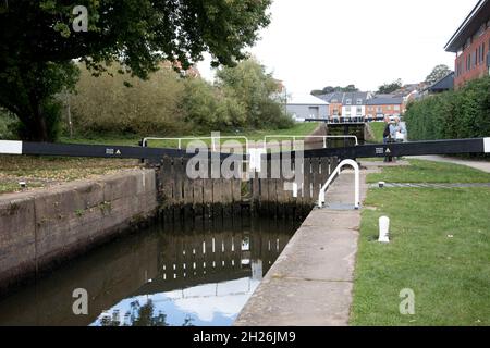 Les écluses près du bassin de Diglis à Worcester sont là où se trouve Worcester & Birmingham.Le canal rencontre la rivière Severn. Banque D'Images