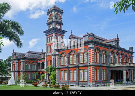 Queen's Royal College, qui fait partie du magnifique Seven sur la route Maraval à Port of Spain, capitale de la Trinité-et-Tobago dans les Caraïbes Banque D'Images