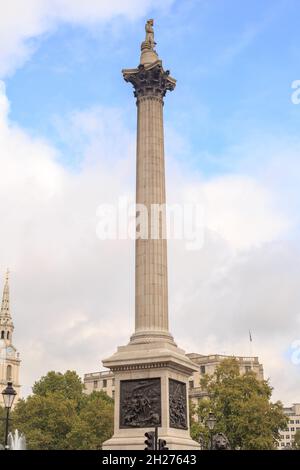 Colonne de Nelsons, Trafalgar Square, Londres, 2021. Construite pour commémorer l'amiral Horatio Nelson, mort à la bataille de Trafalgar en 1805.Le sens du sens Banque D'Images