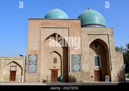 Gumbazi Saidon et Sheikh Shamsiddin Kulol Mausoleums, complexe Dorut Tilovat, Shahrisabz, région de Qashqadaryo, Ouzbékistan,Asie centrale Banque D'Images