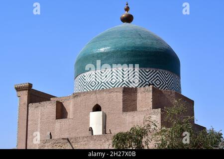 Mausolée de Pahlavan Mahmud (1810-25), Itchan Kala, Ichan-Qаl’а, Khiva, région de Xorazm,Ouzbékistan, Asie centrale Banque D'Images