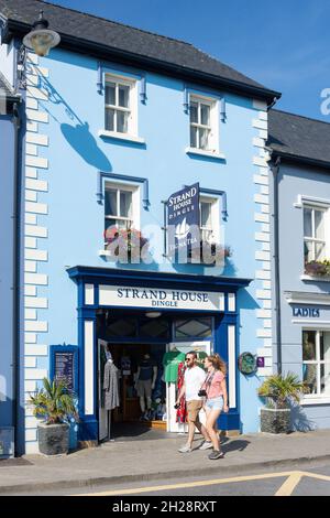 The Strand House, Strand Street, Dingle, Dingle Peninsula (Corca Dhuibhne), Comté de Kerry, République d'Irlande Banque D'Images