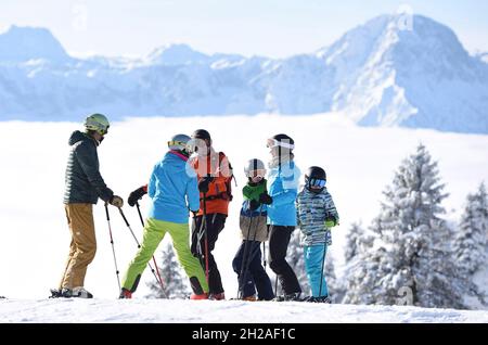 Sports d'hiver à Österreich, Schigebiet Kasberg (Grünau, Almtal, Salzkammergut, Bezirk Gmunden,Oberösterreich, Österreich) - Sports d'hiver en Autriche, Banque D'Images