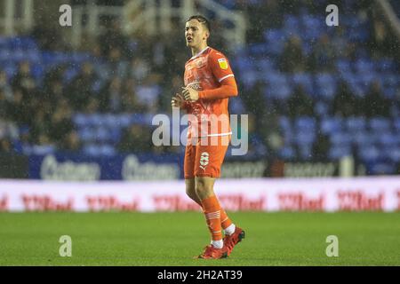 Reading, Royaume-Uni.20 octobre 2021.Ryan Wintle #8 de Blackpool pendant le match à Reading, Royaume-Uni le 10/20/2021.(Photo de Mark Cosgrove/News Images/Sipa USA) crédit: SIPA USA/Alay Live News Banque D'Images