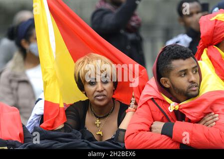 Londres, Royaume-Uni.19 octobre.Les militants de Whitehall, en face de Downing Street, protestent contre le traitement de la région du Tigray en Éthiopie par la liade Banque D'Images