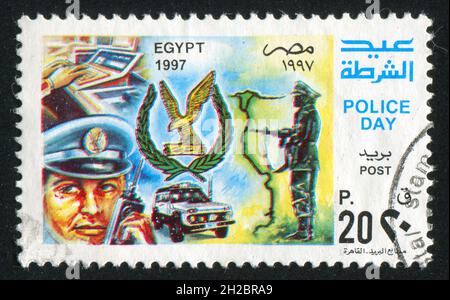 ÉGYPTE - VERS 1997 : timbre imprimé par l'Égypte, montre le jour de la police, vers 1997 Banque D'Images