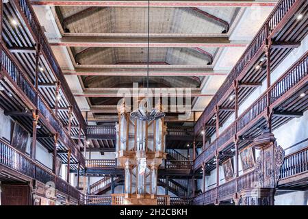Le 13 mars 1875, le compositeur français Maurice Ravel est baptisé à l'église Saint-Vincent, l'église paroissiale de Ciboure, où il est né Banque D'Images
