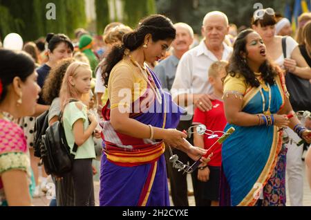 Clôture de la fête de l'été avec 'Polissya Zhytomyr Folklore l'Ukraine" 25.08.2018. Banque D'Images