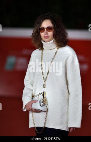 Roma, Italien.20 octobre 2021.ROME, ITALIE - OCTOBRE 20:Madame, assistez au tapis rouge du film 'Caterina Caselli - una Vita, Cento Vite' lors du 16ème Festival du film de Rome 2021 le 20 octobre 2021 à Rome, Italie crédit: dpa/Alay Live News Banque D'Images