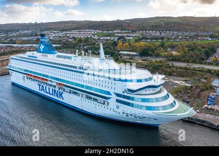 Greenock, Écosse, Royaume-Uni.21 octobre 2021.En raison d'une grave pénurie de logements pour les délégués participant à la prochaine Conférence des Nations Unies sur les changements climatiques COP26 à Glasgow, deux croisements de Tallink sont arrivés sur le Clyde pour aider à atténuer la situation.Pic; l'estonien a marqué Silja Europa amarré aujourd'hui à Greenock.Iain Masterton/Alay Live News. Banque D'Images