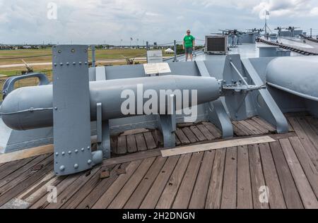 Paravane submerge une ogive anti-sous-marine planante sur le pont du cuirassé USS Alabama Museum au Battleship Memorial Park à Mobile, en Alabama Banque D'Images