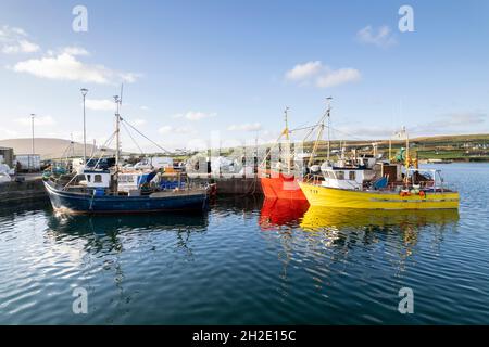 Bateaux de pêche dans le port de Portmagee, comté de Kerry, Irlande Banque D'Images