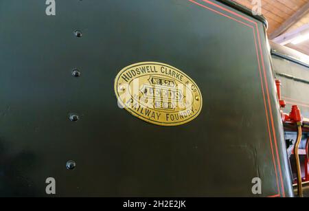 Un moteur de locomotive industrielle exposé au musée du château de Penrhyn, Bangor Wales, Royaume-Uni Banque D'Images
