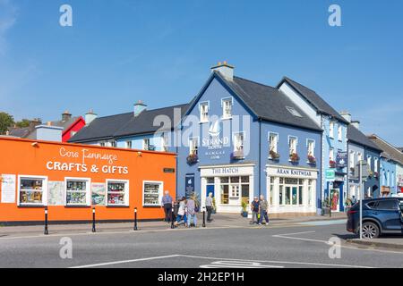 Bâtiments colorés, Strand Street, Dingle, Dingle Peninsula (Corca Dhuibhne), Comté de Kerry, République d'Irlande Banque D'Images