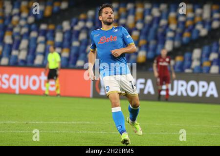 Naples, Campanie, Italie.21 octobre 2021.Pendant le match de football de l'Europa League SSC Napoli vs FC Legia Varsavia le 21 octobre 2021 au stade Diego Armando Maradona à Naples.in photo: Dries Mertens (Credit image: © Fabio Sasso/ZUMA Press Wire) Banque D'Images