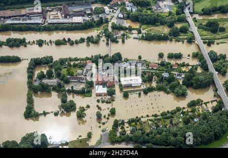 Photographie aérienne, inondation de Ruhr, inondation, Heven, Witten,Région de la Ruhr, Rhénanie-du-Nord-Westphalie, Allemagne, Luftbild, Ruhrhochwassser,Überschwemmung, Heven, Banque D'Images