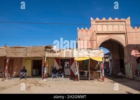 Maroc, Alnif, vie quotidienne Banque D'Images