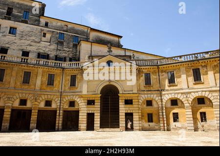 urope, Italie, Lombardie, Palazzo Ducale dei Gonzaga sur la piazza Sordello à Mantua. Banque D'Images