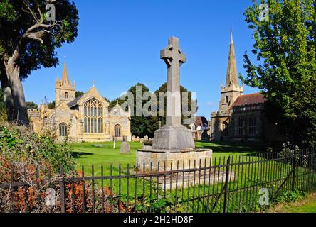 Église Saint-Laurent avec église de la Toussaint à droite, Evesham, Worcestershire, Angleterre, Royaume-Uni,Europe de l'Ouest. Banque D'Images