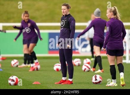 Ellen White, en Angleterre, lors d'une séance d'entraînement au parc St George, Burton Upon Trent.Date de la photo: Vendredi 22 octobre 2021. Banque D'Images