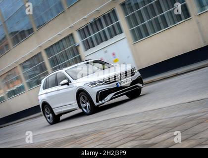 VW Tiguan eHybrid photo Anders Wiklund / TT code 10040 Banque D'Images