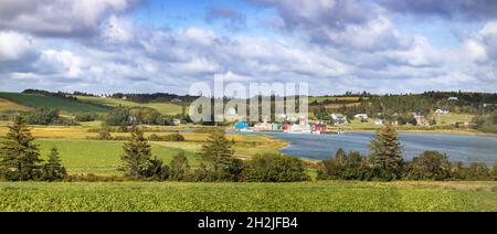 Communauté de pêcheurs locale et ostréicoles à Kensington, Île-du-Prince-Édouard, Canada.Paysage rural panoramique en été. Banque D'Images