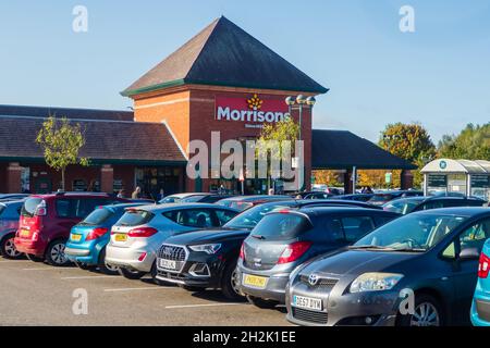 21.10.21 Ormskirk, Lancashire, Royaume-Uni.Le supermarché Morrisons se trouve dans un emplacement pratique à 2 Park Road, à environ 0.26 miles au sud-ouest de la ce Banque D'Images