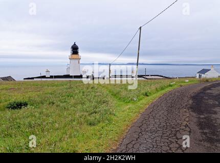 Phare de Dunnet Head sur la côte nord de l'Écosse, Caithness, Écosse, Royaume-Uni, Europe.19 juillet 2021 Banque D'Images