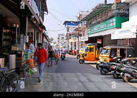 Kochi, Kerala, Inde -6 mars 2021 rue indienne en période de pandémie de covid Banque D'Images