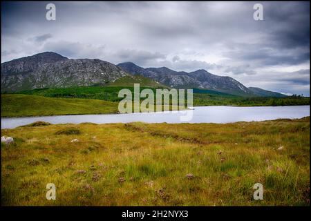 Une sélection d'images prises dans la région du Connemara du comté de Galway, les paysages d'Irlande et la voie de l'Atlantique sauvage. Banque D'Images