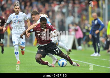 Salerno, Italie.23 octobre 2021. joueur de Salerntana, pendant le match de la série italienne Un championnat entre Salerntana vs Empoli résultat final, match joué au stade Aerechi à Salerno.Salerno, Italie, 23 octobre 2021.(Photo par Vincenzo Izzo/Sipa USA) crédit: SIPA USA/Alay Live News Banque D'Images