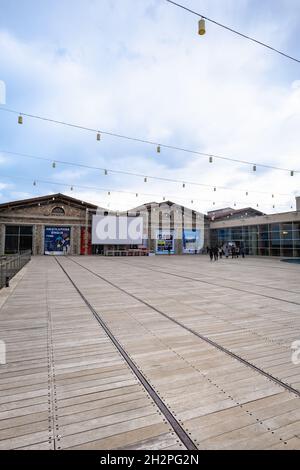 Ankara, Turquie - octobre 2021 : musée CerModern à Ankara, un musée accueille des expositions et événements d'art moderne dans un ancien atelier ferroviaire. Banque D'Images